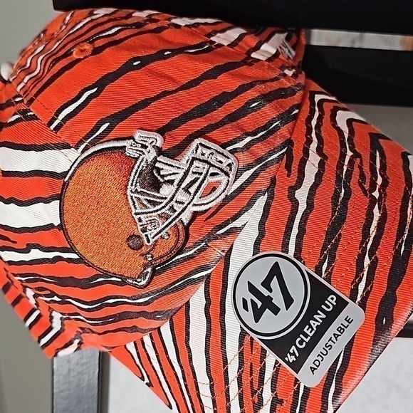 Cleveland Browns Adjustable Hat Cap‎ Zubaz 47 Brand NWT - Picture 2 of 8